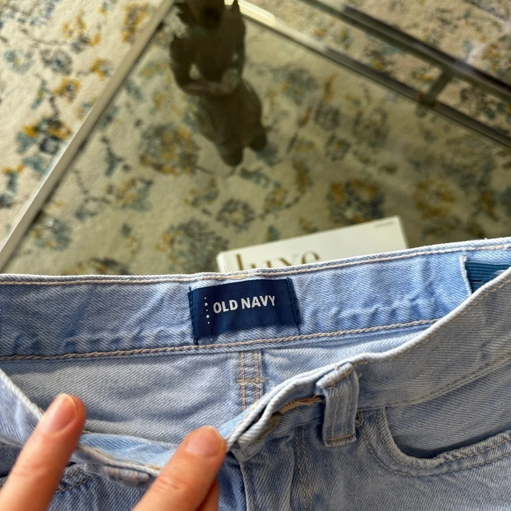 Old Navy shorts🌸